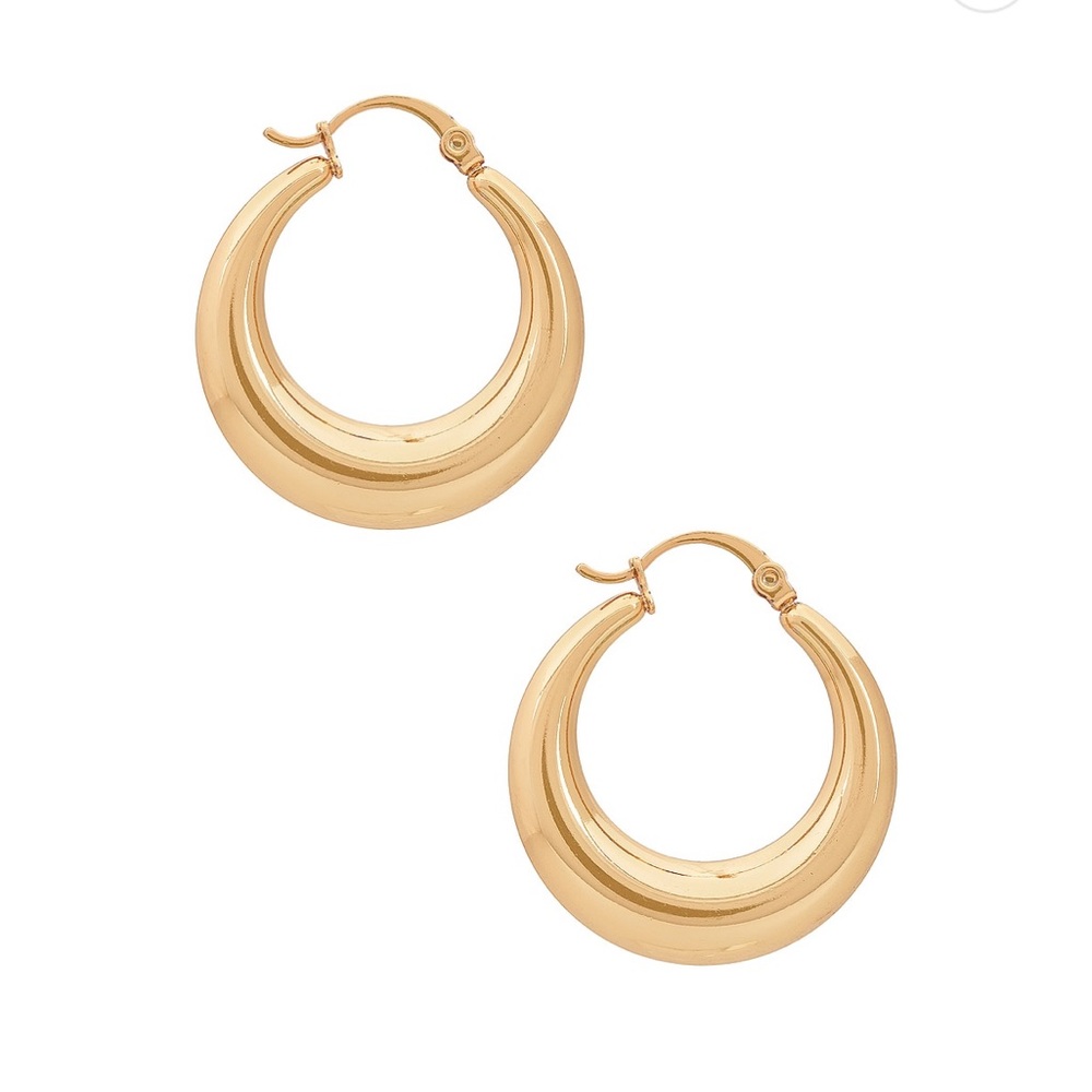 ✨SHASHI St Germain Hoops in Gold✨